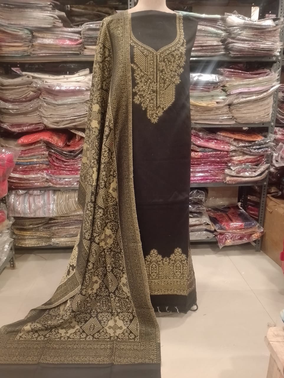 IMG-20251108-WA0127 Winter Kani weaving suits - Image 1