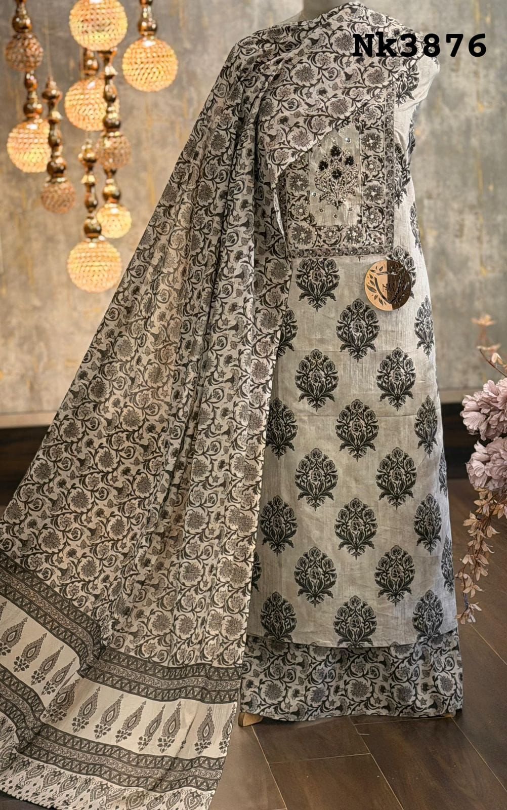 Cotton printed kurta with handwork Cotton printed kurta with handwork - Image 1