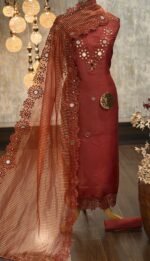 Shimmer kurta with embroidered mirror work - Image 7