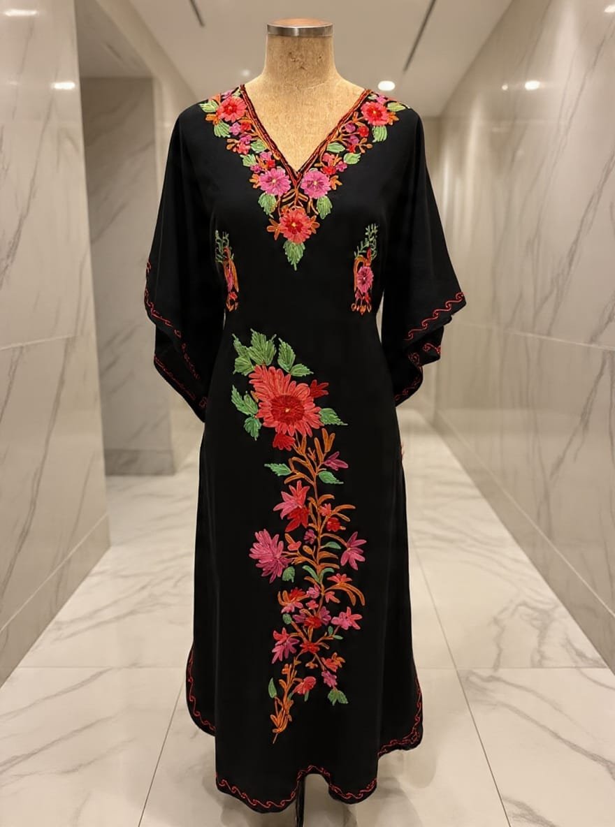 long kashmiri kaftan in beautiful colors1 Kashmiri kaftan in beautiful colors - Image 1