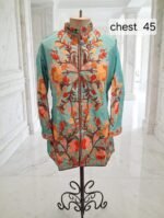 Beautiful short silk coat - Image 4