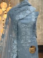 Embroidered Organza silk kurta & dupatta - Image 2