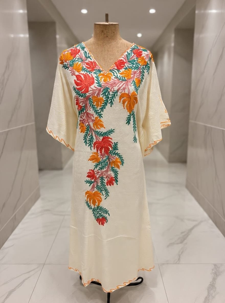 kashmiri kaftan in beautiful colors2 Kashmiri kaftan in beautiful colors - Image 1