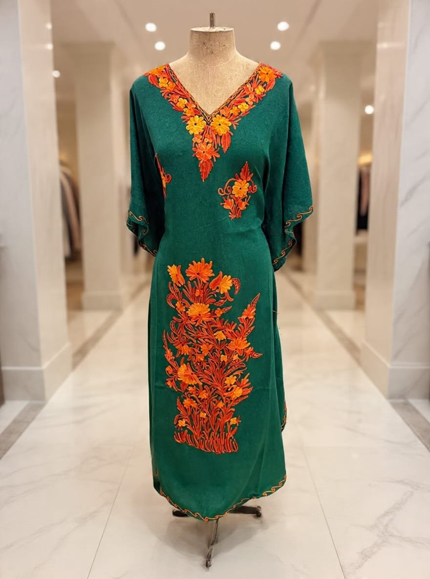 kashmiri kaftan in beautiful colors3 Kashmiri kaftan in beautiful colors - Image 1